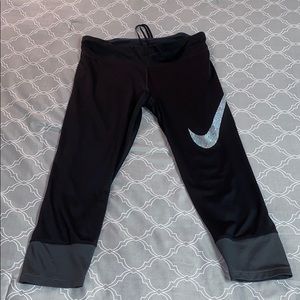 Cropped Nike leggings